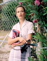 Elle_Italia_2015_04_page0344.jpg