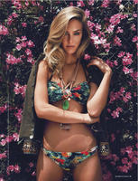 Bar_Refaeli___GQ_Magazine_Germany__October_2015__MQ_03.jpg