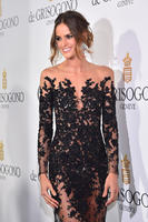 izabel_goulart_photocall_19052015_00.jpg