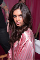 242c30ef_652f_3b94_8465_3520e34a7138.jpg