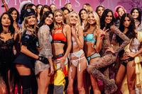 tommy_ton_victoria_secret_fashion_show_2015_013.jpg
