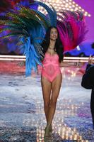 adriana_lima.jpg