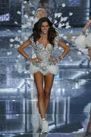 vs_runway064.jpg