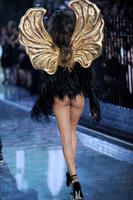 Izabel_Goulart_17.jpg