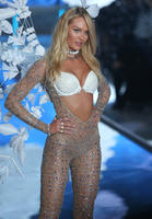 Candice_Swanepoel_10.11.2015_DFSDAW_085.jpg