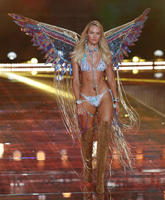 Candice_Swanepoel_10.11.2015_DFSDAW_071.jpg