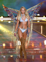 Candice_Swanepoel_10.11.2015_DFSDAW_084.jpg