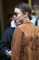 Miranda_Kerr__Charles_de_Gaulle_Airport__23.jpg