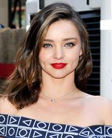 miranda_kerr_swarovski_star_raising_for_2015_rockefeller_center_christmas_tree_in_new_york_city_21.jpg