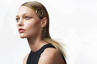 sasha_pivovarova_by_cuneyt_akeroglu_for_hm_beauty_fall_winter_2015_4.jpeg