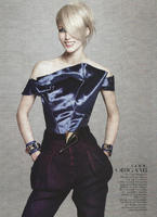 VOGUEUSAUG200909.jpg