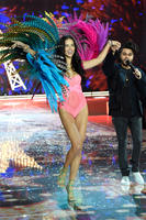 Adriana_Lima.jpg