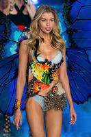Stella_Maxwell.jpg