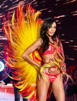 Joan_Smalls_wears_look_made_with_Swarovski_crystal_at_VSFS_6.jpg