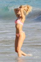 candice_swanepoel_in_bikini_victoria_s_secret_photoshoot_at_a_beach_in_st._barths_12_12_2015_12.jpg