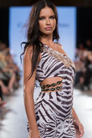 Adriana_Lima_Carmen_Steffens_NYFW1.jpg