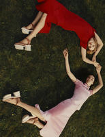 mariacarla_boscono_natalia_vodianova_by_harley_weir_for_stella_mccartney_spring_summer_2016_00.jpg