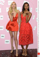 Rex_Victorias_Secret_Angels_5585233B.jpg