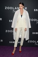 adriana_lima_zoolander_2_world_premiere_in_new_york_city_ny_6.1b570f3630fa4494be1ae1a0d3acbd06.jpg