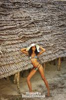 chanel_iman_2016_photo_sports_illustrated_x159762_tk3_02252_rawwmfinal1920.jpg