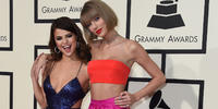 landscape_1455586423_taylor_swift_selena_gomez_best_grammy_moments_021516.jpg