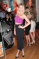 Erin_Heatherton__Sports_Illustrated_Swimsuit_2016_Swim_City_Celebration__08.jpg