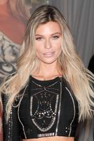 samantha_hoopes_at_si_swimsuit_2016_s_swim_city_celebration_in_nyc_3.jpg