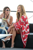 Nina_Agdal__16_.jpg
