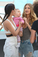 Gigi_Hadid_and_Lily_Aldridge__Sports_Illustrated_Swimsuit_2016_Event__18.jpg