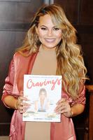 chrissy_teigen_book_signing_cravings_20160224_035729_633.jpg