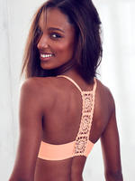 V579907_CROP1.jpg
