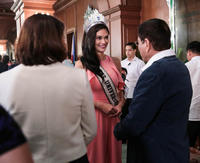 yil_1_2015_missuniversemeetsthepresidentofthephilippines_ppd16195.jpg