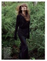 Vogue_Paris___Septembre_2016_Page_254_Image_0001.jpg