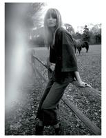 Vogue_Australia___March_2015_page_008.jpg
