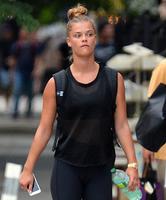 nina_agdal_going_to_a_gym_in_new_york_city_8_10_2016_2.jpg