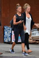 nina_agdal_going_to_a_gym_in_new_york_city_8_10_2016_7.jpg
