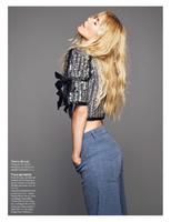 claudia_schiffer_wonder_claudia_woman_spain_july_2016_issue_3.jpg