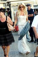 victoria_silvstedt_saint_tropez_in_france_6_20_2016_2.jpg