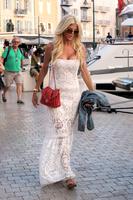 victoria_silvstedt_saint_tropez_in_france_6_20_2016_5.jpg