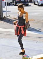 alessandra_ambrosio_at_brentwood_country_mart_8_23_2016_7.jpg