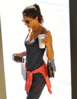 alessandra_ambrosio_at_brentwood_country_mart_8_23_2016_11.jpg