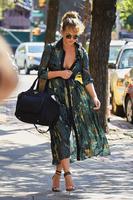 chrissy_teigen_is_looking_all_stylish_nyc_8_29_2016_3.jpg