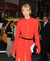 karlie_kloss_the_daily_front_row_s_fashion_media_awards_2016_in_nyc_2.jpg