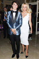hbz_bazaar_icons_bfa_dylan_jagger_lee_pamela_anderson.jpg