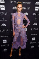 hbz_bazaar_icons_getty_natasha_poly.jpg
