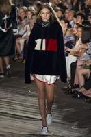 37_jpg_8697_north_1382x_black.jpg