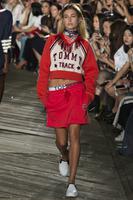 23_jpg_9021_north_1382x_black.jpg