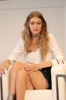 gigi_hadid_tommy_x_gigi_collection_press_conference_in_new_york_city_9_9_2016_9.jpg