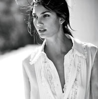 Michael_Kors_Lily_Aldridge_Hamptons_Magazine_4.jpg