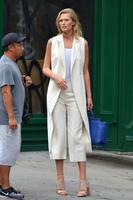 Toni_Garrn_out_and_about_in_Soho__04.jpg